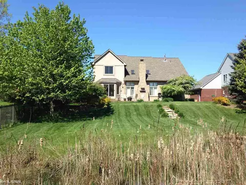 49786 Willowood, Macomb, MI 48044 photo 6