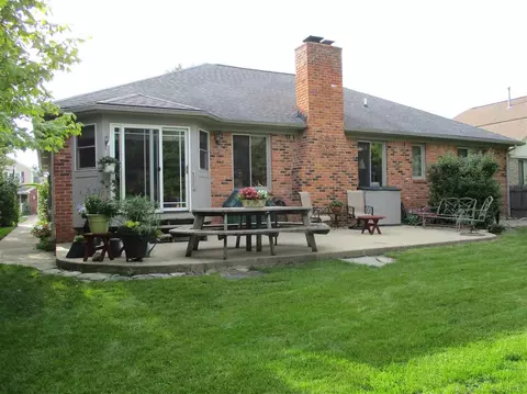 33720 Pineview, Fraser, MI 48026 photo 4