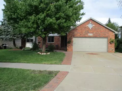 33720 Pineview, Fraser, MI 48026 photo 2