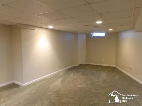 17433 Ray, Riverview, MI 48193 photo 30