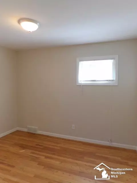 17433 Ray, Riverview, MI 48193 photo 23