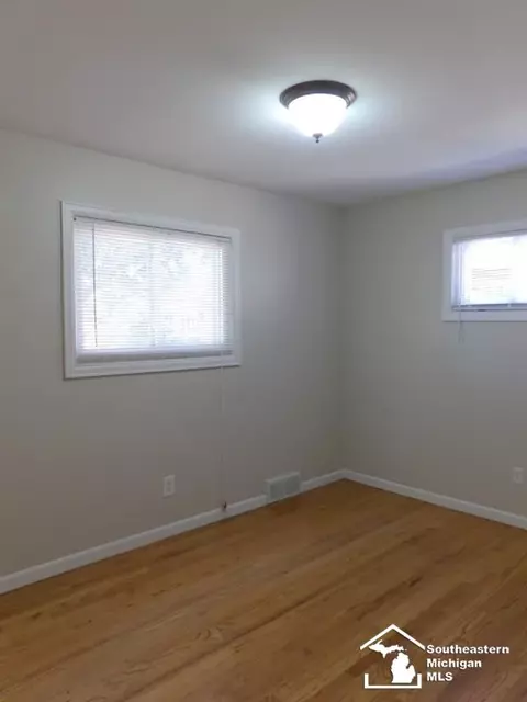 17433 Ray, Riverview, MI 48193 photo 21