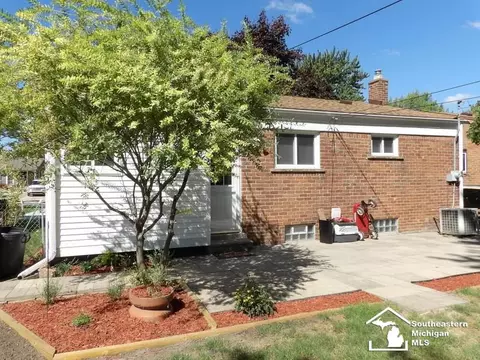 17433 Ray, Riverview, MI 48193 photo 6