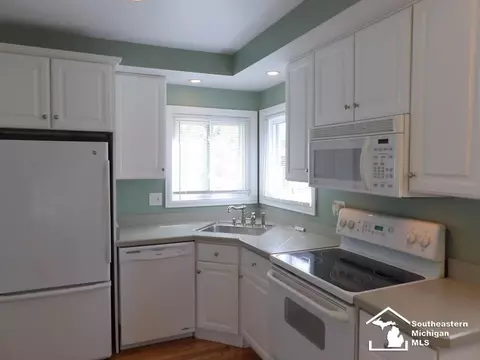 17433 Ray, Riverview, MI 48193 photo 14