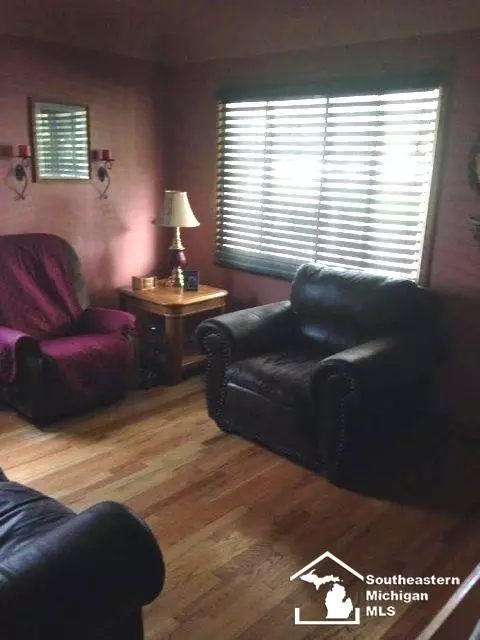 8242 Huron, Taylor, MI 48180 photo 7