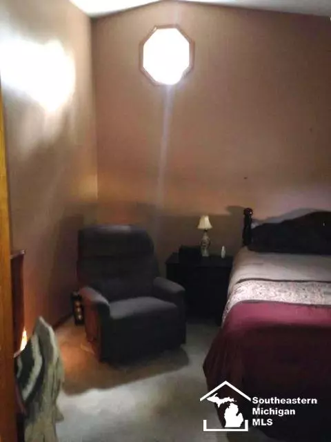 8242 Huron, Taylor, MI 48180 photo 11