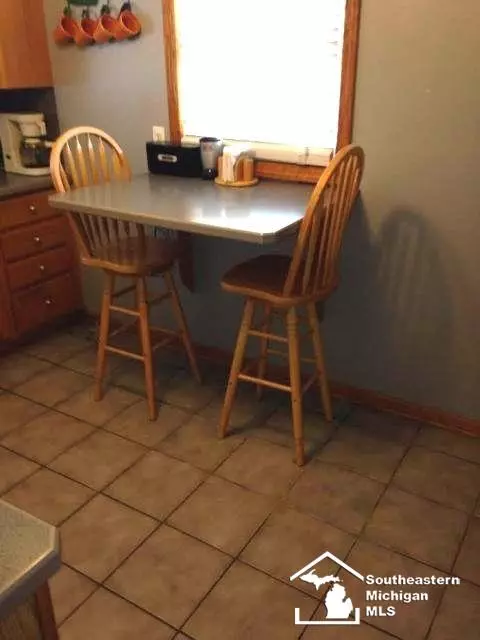 8242 Huron, Taylor, MI 48180 photo 5