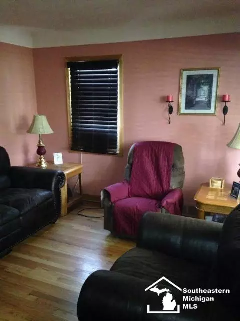 8242 Huron, Taylor, MI 48180 photo 8