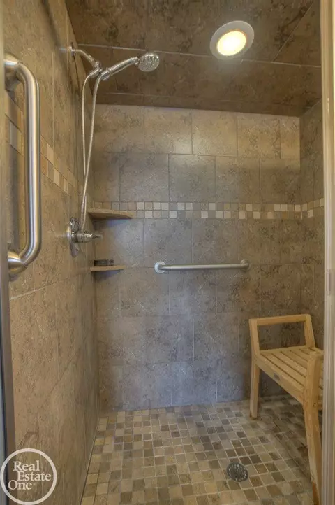 4470 Lakeshore, Deckerville, MI 48427 photo 17