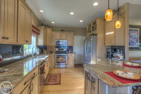 4470 Lakeshore, Deckerville, MI 48427 photo 8