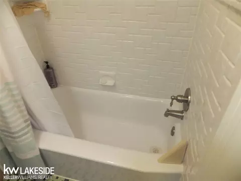 17303 Veronica, Eastpointe, MI 48021 photo 25