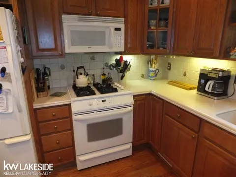 17303 Veronica, Eastpointe, MI 48021 photo 29