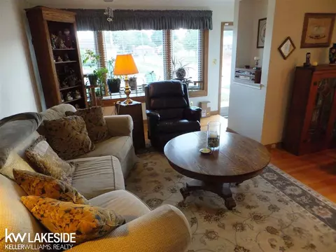 17303 Veronica, Eastpointe, MI 48021 photo 16