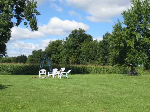 14760 S Munch, Perry, MI 48872 photo 9