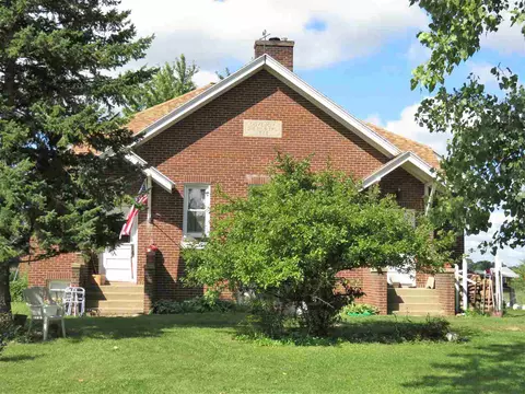 14760 S Munch, Perry, MI 48872 photo 1