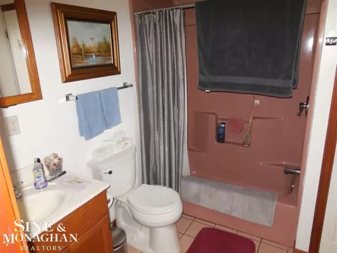 725 Washington, Algonac, MI 48001 photo 37