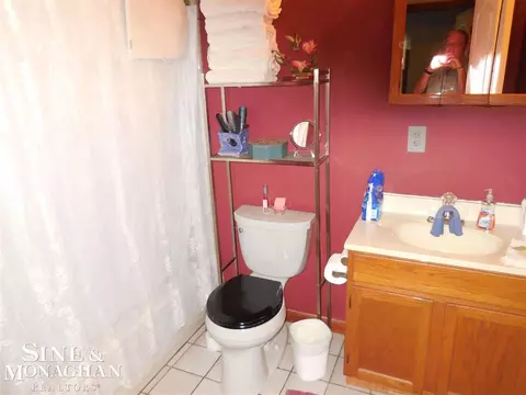 725 Washington, Algonac, MI 48001 photo 30