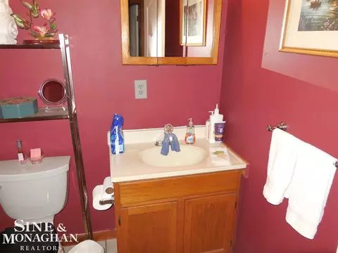 725 Washington, Algonac, MI 48001 photo 34