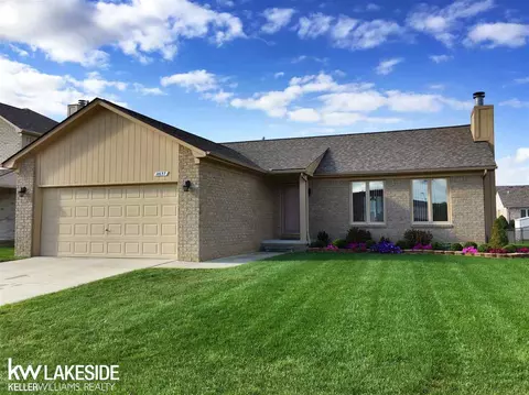 21637 Clifford, Macomb, MI 48044 photo 1