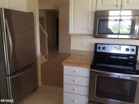 52575 Sable, Macomb, MI 48042 photo 5