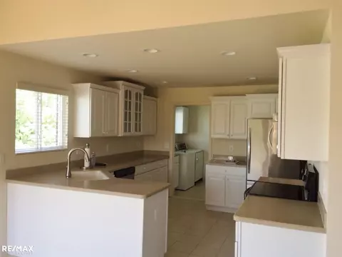52575 Sable, Macomb, MI 48042 photo 3