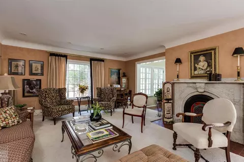 617 Washington, Grosse Pointe, MI 48230 photo 4
