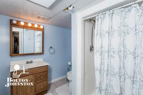 2040 Allard, Grosse Pointe Woods, MI 48236 photo 23