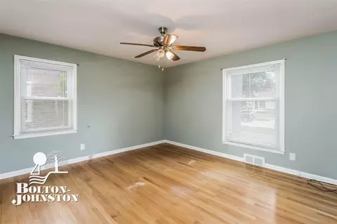2040 Allard, Grosse Pointe Woods, MI 48236 photo 15