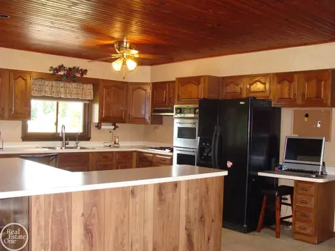 5084 Wixson, Kenockee, MI 48006 photo 18