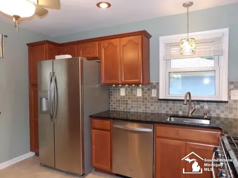 18201 Marsha, Riverview, MI 48193 photo 21