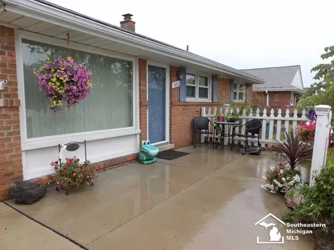 18201 Marsha, Riverview, MI 48193 photo 3