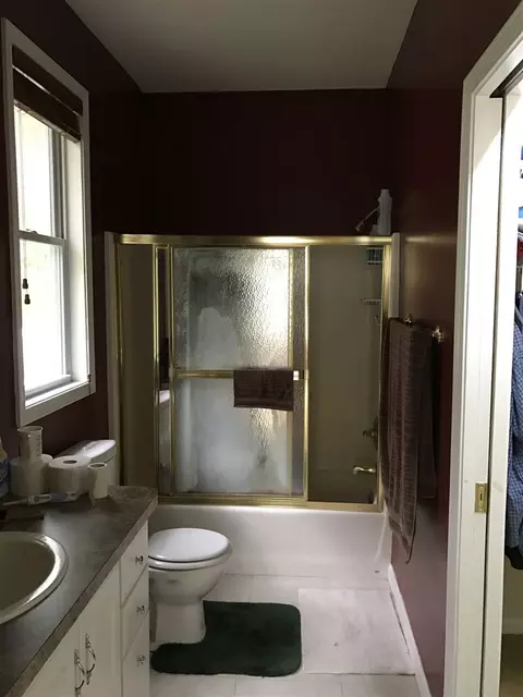 399 Perry Lk, Perry, MI 48872 photo 9
