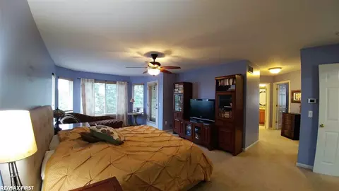 46514 Chalmers, Macomb, MI 48044 photo 24