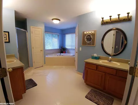 46514 Chalmers, Macomb, MI 48044 photo 28