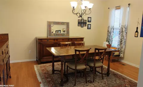 46514 Chalmers, Macomb, MI 48044 photo 3
