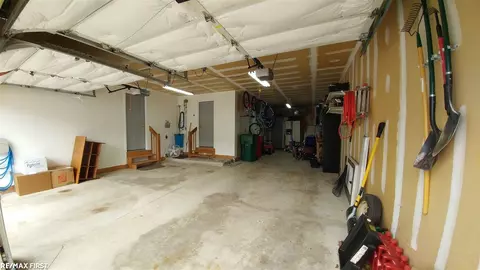 46514 Chalmers, Macomb, MI 48044 photo 12