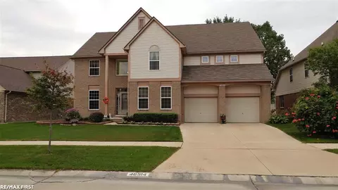 46514 Chalmers, Macomb, MI 48044 photo 1