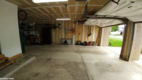 46514 Chalmers, Macomb, MI 48044 photo 11