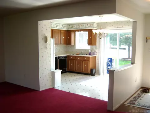 11623 Kenneth, Warren, MI 48093 photo 5