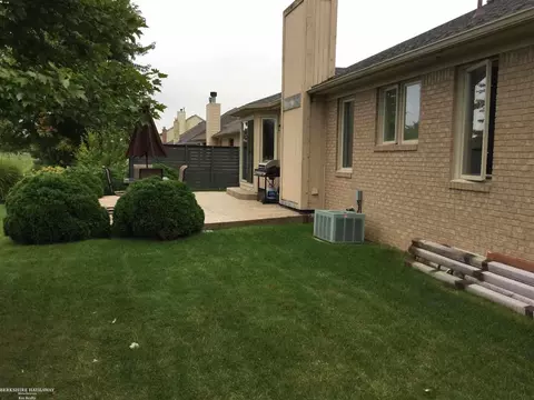 50317 Murray, Macomb, MI 48044 photo 14