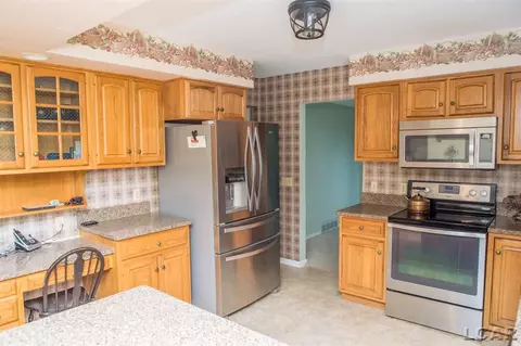 2255 E Munger, Tecumseh, MI 49286 photo 9
