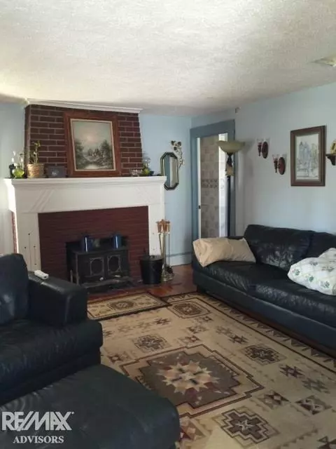1503 Saint Clair, Algonac, MI 48001 photo 9