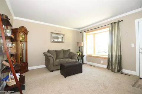 32742 Stricker, Warren, MI 48088 photo 7