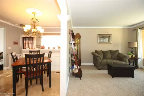 32742 Stricker, Warren, MI 48088 photo 6