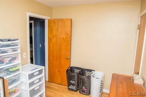 417 Riverside, Adrian, MI 49221 photo 26