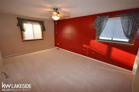 46424 Meadow, Macomb, MI 48044 photo 20