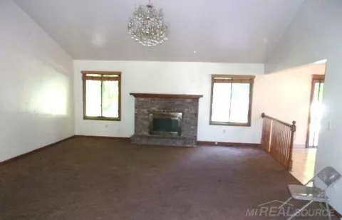 33837 Pineview, Fraser, MI 48026 photo 4