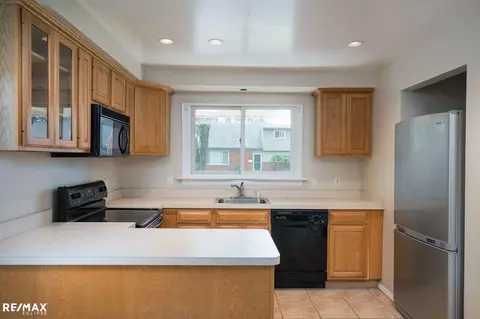 1220 Key W, Clawson, MI 48017 photo 7