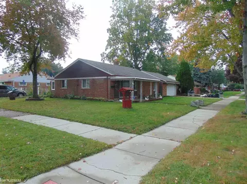 11216 Unity, Warren, MI 48089 photo 4