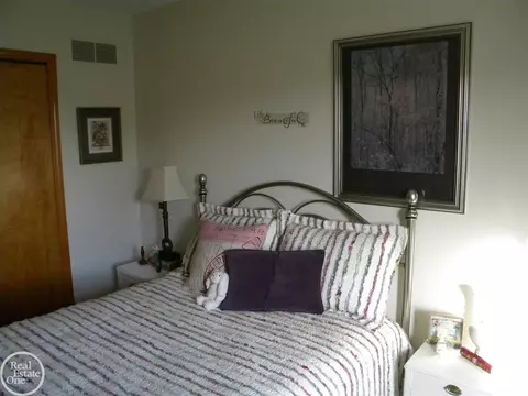 18966 Plantation, Macomb, MI 48044 photo 45